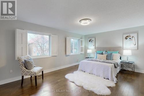 4 Sirius Crescent, Toronto, ON - Indoor Photo Showing Bedroom