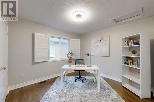 4 Sirius Crescent, Toronto, ON - Indoor Photo Showing Office