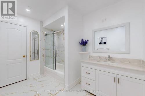 4 Sirius Crescent, Toronto, ON - Indoor Photo Showing Bathroom