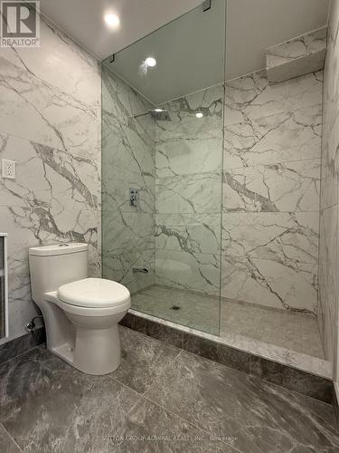 49 Woodbury Crescent, Newmarket, ON - Indoor Photo Showing Bathroom