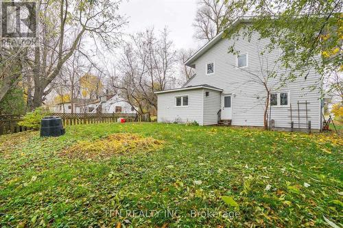 986 Robinson Street, Innisfil, ON - Outdoor