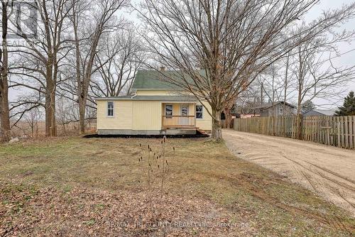 4537 Westchester Bourne, Thames Centre, ON - Outdoor With Deck Patio Veranda