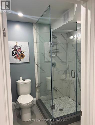 25 Christine Elliott Avenue, Whitby, ON - Indoor Photo Showing Bathroom