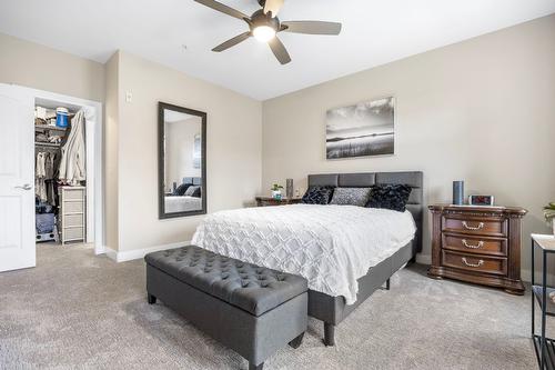 6304-4026 Pritchard Drive, West Kelowna, BC - Indoor Photo Showing Bedroom