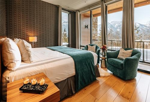 1944 Leidloff Road, Revelstoke, BC - Indoor Photo Showing Bedroom