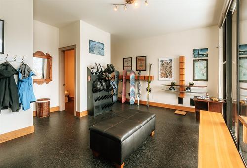 1944 Leidloff Road, Revelstoke, BC - Indoor Photo Showing Other Room