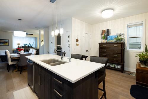 49-300 Drysdale Boulevard, Kelowna, BC - Indoor Photo Showing Other Room