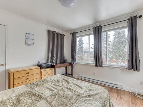 Chambre Ã Â coucher - 254  - 258 Rue Léo, Longueuil (Le Vieux-Longueuil), QC - Indoor Photo Showing Bedroom