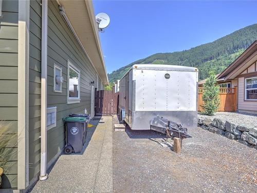 446 Mountain View Dr, Lake Cowichan, BC 