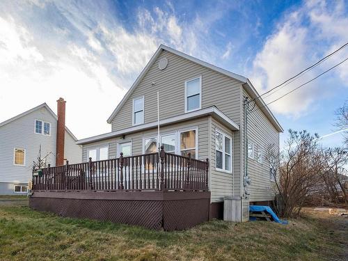 405 Hudson Street, New Waterford, NS 