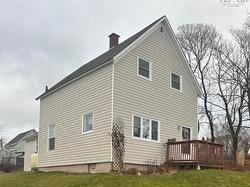 37 Hampson Street  Trenton, NS B0K 1X0