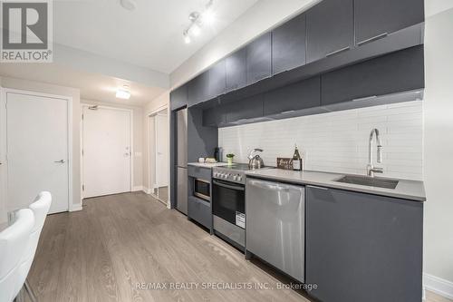 4909 - 181 Dundas Street E, Toronto, ON - Indoor Photo Showing Kitchen With Upgraded Kitchen