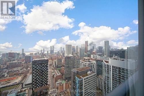 4909 - 181 Dundas Street E, Toronto, ON - Outdoor With View