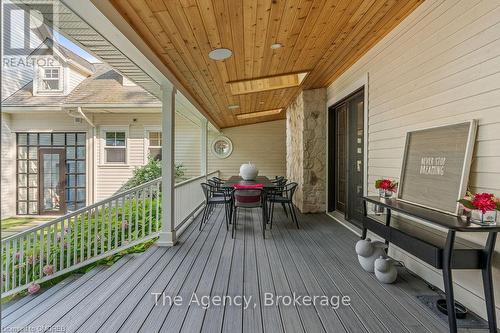 347 East Hart Crescent, Burlington (Roseland), ON - Outdoor With Deck Patio Veranda With Exterior