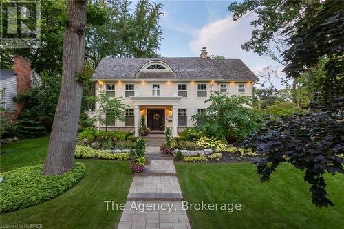 347 East Hart Crescent, Burlington (Roseland), ON - Outdoor With Facade