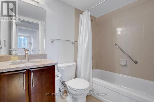 707 - 1705 Playfair Drive, Ottawa, ON - Indoor Photo Showing Bathroom