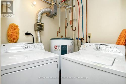 707 - 1705 Playfair Drive, Ottawa, ON - Indoor Photo Showing Laundry Room