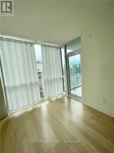 1510 - 88 Sheppard Avenue E, Toronto, ON - Indoor Photo Showing Other Room