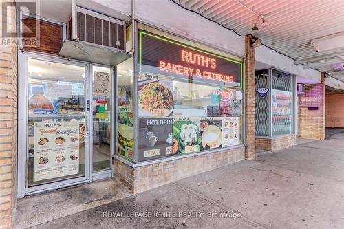 2398 Eglinton Avenue E, Toronto, ON 