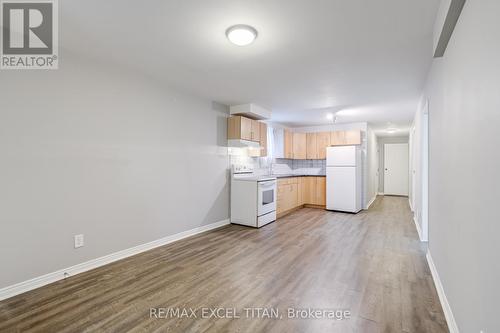 Bsmt - 113 Back Street, Bradford West Gwillimbury, ON - Indoor Photo Showing Kitchen