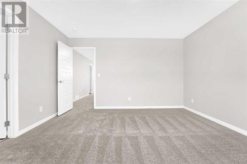 317 Corner Glen Way Ne, Calgary, AB - Indoor Photo Showing Other Room