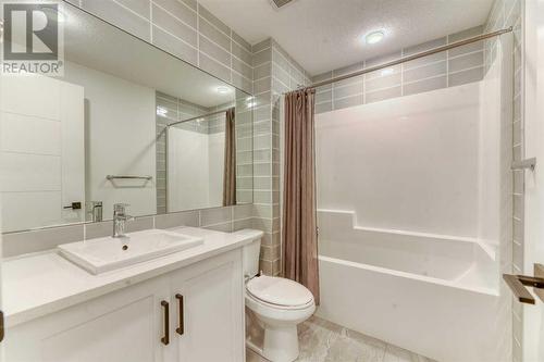 4 Pc. Bathroom - 1308, 350 Livingston Common Ne, Calgary, AB - Indoor Photo Showing Bathroom