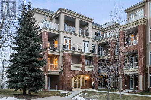 8201, 14 Hemlock Crescent Sw, Calgary, AB - Outdoor With Facade