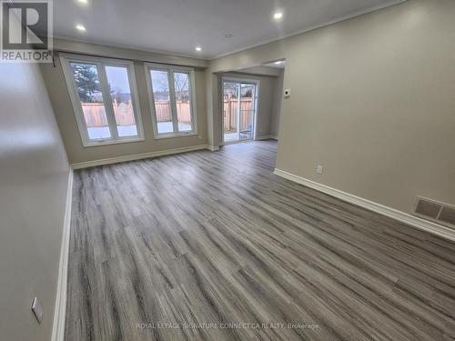 74 Trillium Crescent, Barrie, ON - Indoor Photo Showing Other Room