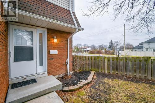 126 - 286 Cushman Road, St. Catharines (444 - Carlton/Bunting), ON - Outdoor With Exterior