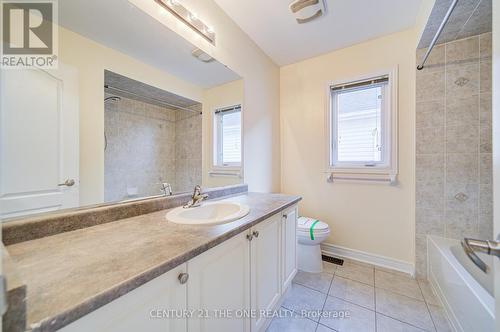 69 James Govan Drive, Whitby, ON - Indoor Photo Showing Bathroom