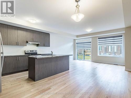 1419 Oakmont Common, Burlington, ON - Indoor Photo Showing Kitchen