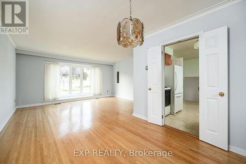 2132 Hixon Street, Oakville, ON - Indoor Photo Showing Other Room