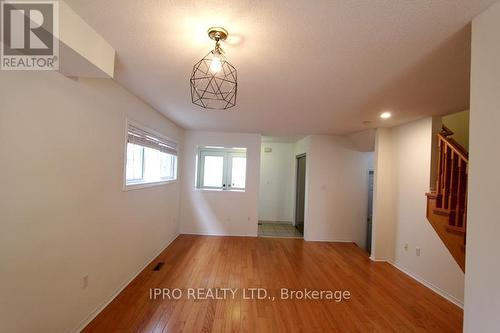 3384 Snowball Road, Mississauga, ON - Indoor Photo Showing Other Room