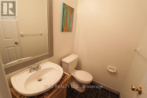 3384 Snowball Road, Mississauga, ON - Indoor Photo Showing Bathroom