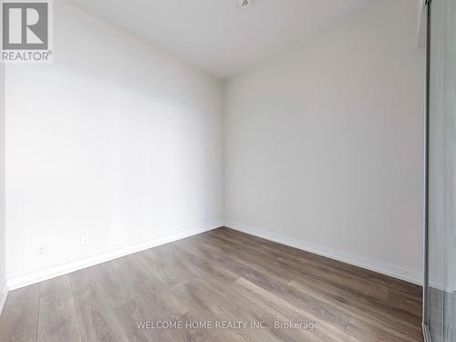 4207 - 5 Buttermill Avenue, Vaughan, ON - Indoor Photo Showing Other Room