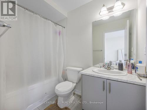 374 Okanagan Path, Oshawa, ON - Indoor Photo Showing Bathroom