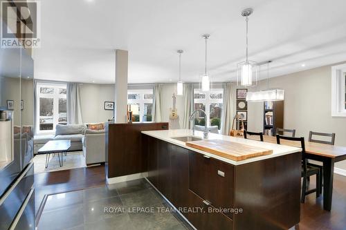 101C - 997 North River Road, Ottawa, ON - Indoor Photo Showing Kitchen With Upgraded Kitchen