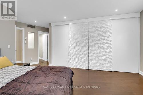 101C - 997 North River Road, Ottawa, ON - Indoor Photo Showing Bedroom