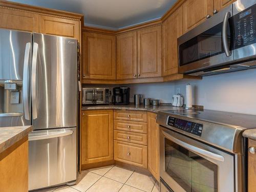 Kitchen - 1825 Rue Charles-Smallwood, Laval (Chomedey), QC - Indoor Photo Showing Kitchen