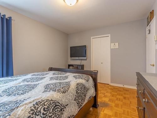 Chambre Ã Â coucher - 1825 Rue Charles-Smallwood, Laval (Chomedey), QC - Indoor Photo Showing Bedroom