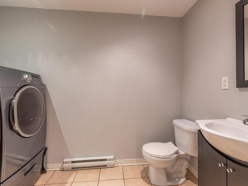 Laundry room - 1825 Rue Charles-Smallwood, Laval (Chomedey), QC - Indoor Photo Showing Laundry Room