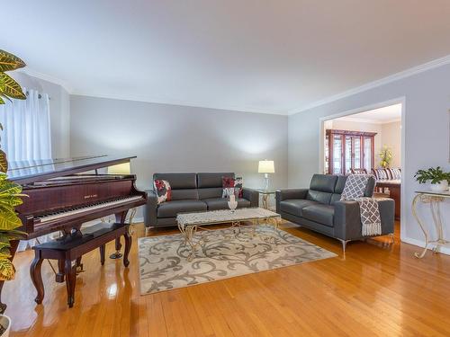 Salon - 1825 Rue Charles-Smallwood, Laval (Chomedey), QC - Indoor Photo Showing Living Room