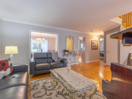 Salon - 1825 Rue Charles-Smallwood, Laval (Chomedey), QC - Indoor Photo Showing Living Room