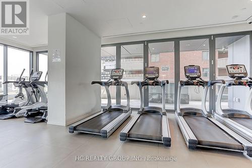 607 - 159 Dundas Street E, Toronto, ON - Indoor Photo Showing Gym Room