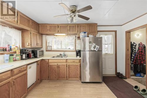 234 Federation St, Thessalon, ON - Indoor Photo Showing Kitchen