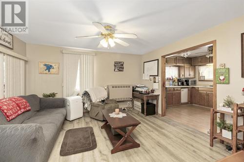 234 Federation St, Thessalon, ON - Indoor Photo Showing Living Room