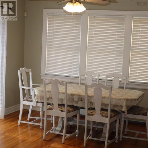 3500 Rowe Avenue, Halifax, NS - Indoor Photo Showing Dining Room