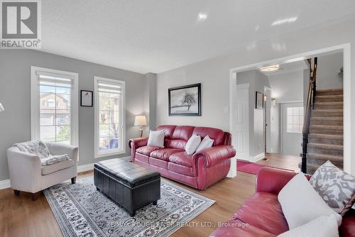 786 Beatty Crescent, Cobourg, ON - Indoor Photo Showing Living Room