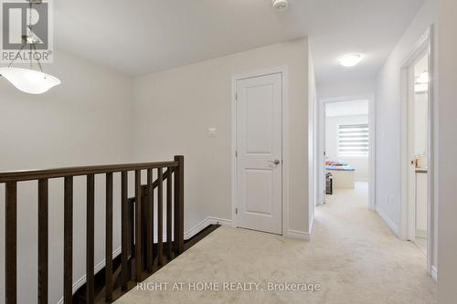 956 Socca Crescent, Ottawa, ON - Indoor Photo Showing Other Room