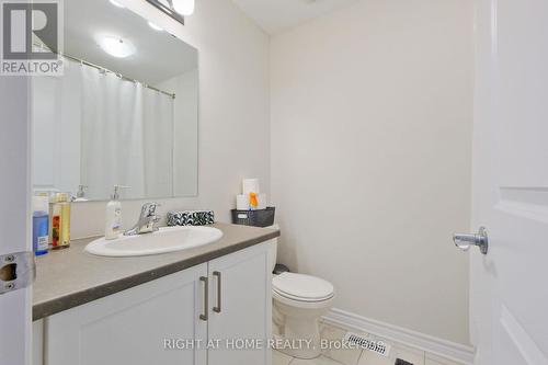 956 Socca Crescent, Ottawa, ON - Indoor Photo Showing Bathroom